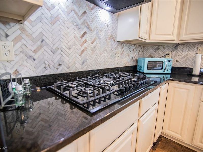 2053 Mcgill Road, Belpre, OH 45714 Photo 13