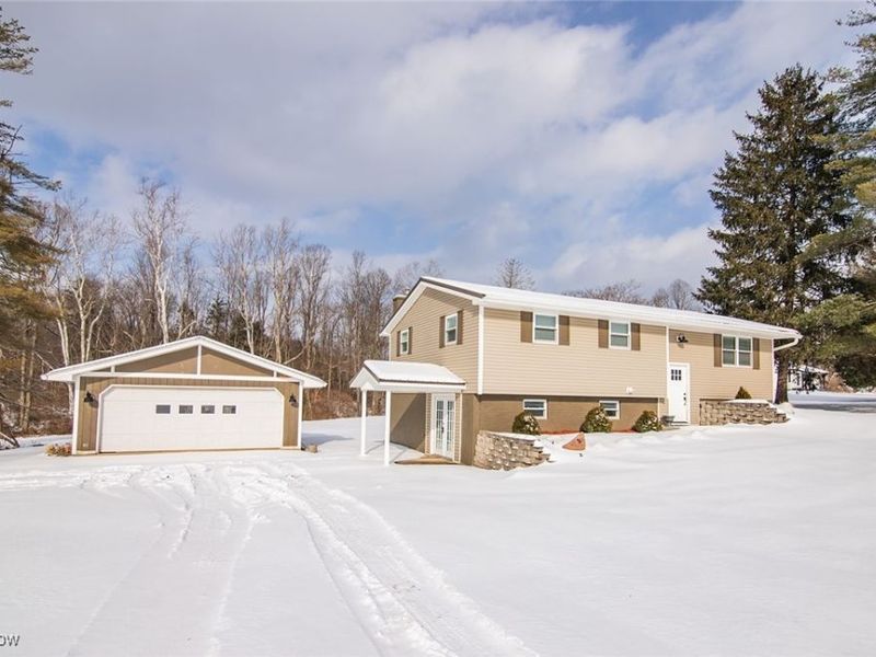 2053 Mcgill Road, Belpre, OH 45714 Photo 3