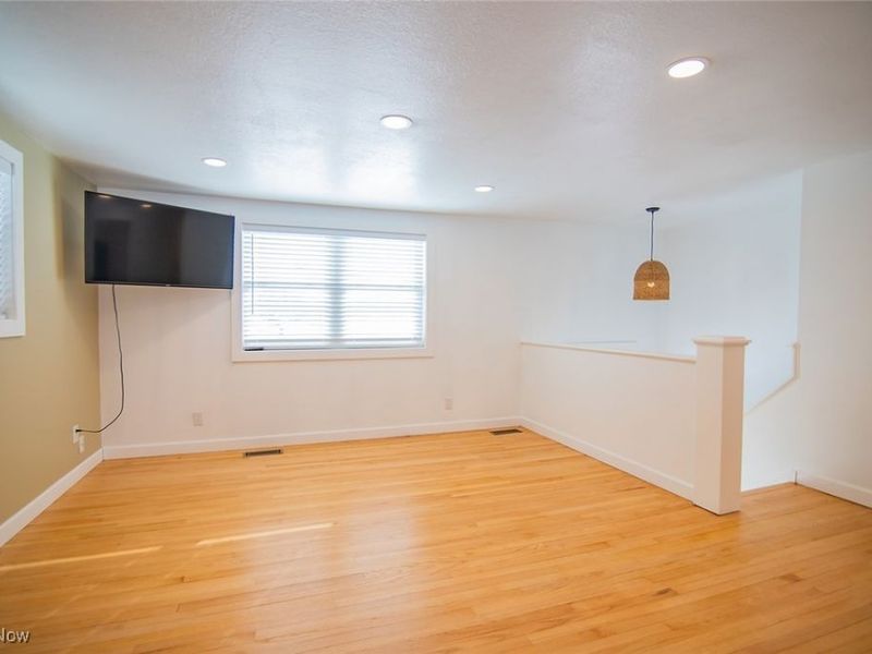 2053 Mcgill Road, Belpre, OH 45714 Photo 8