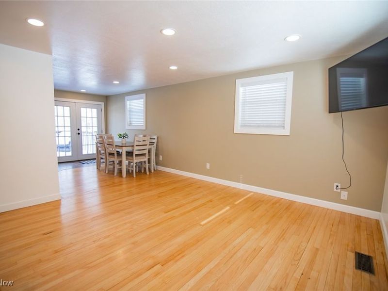 2053 Mcgill Road, Belpre, OH 45714 Photo 9