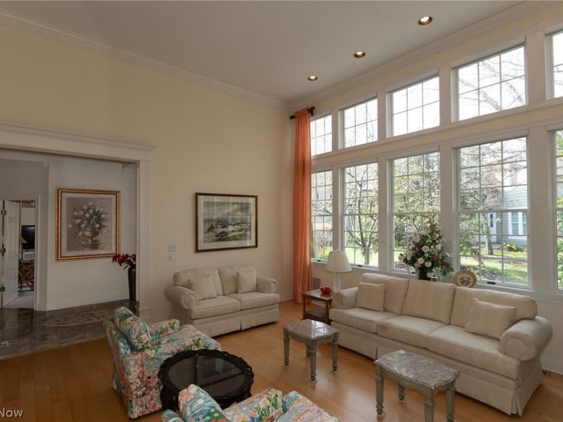 26 Haskell Drive, Bratenahl, OH 44108 Photo 6