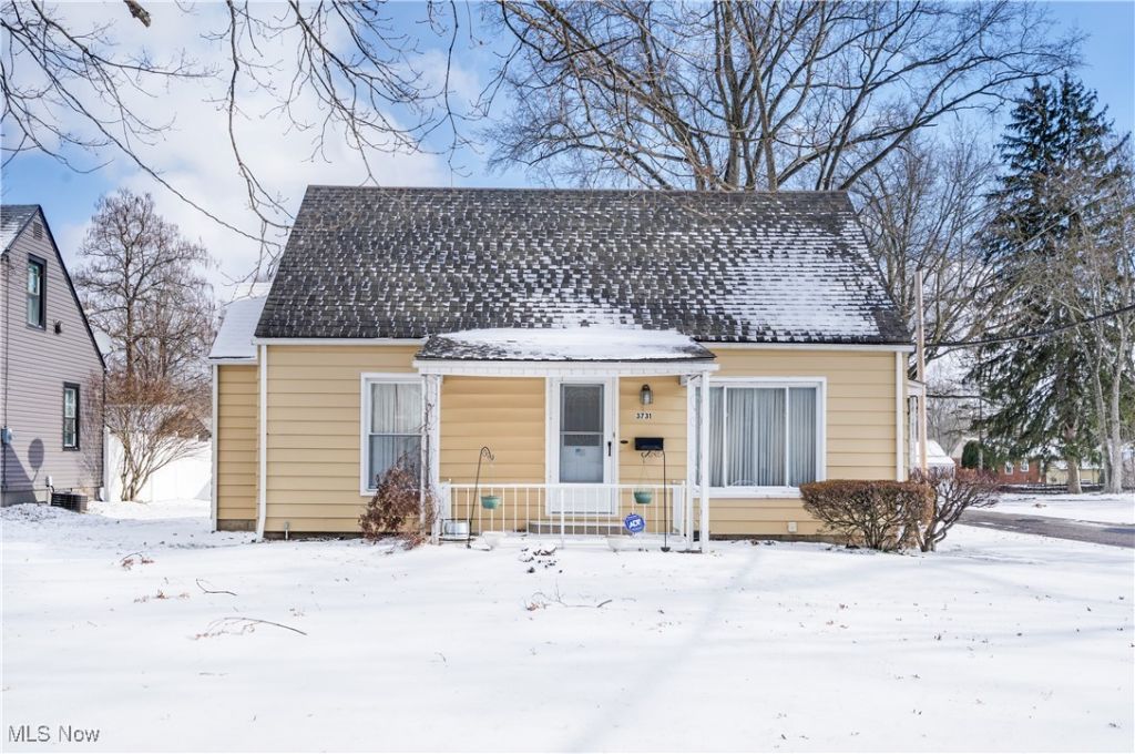 3731 Hopkins Road, Youngstown, OH 44511 Main Photo