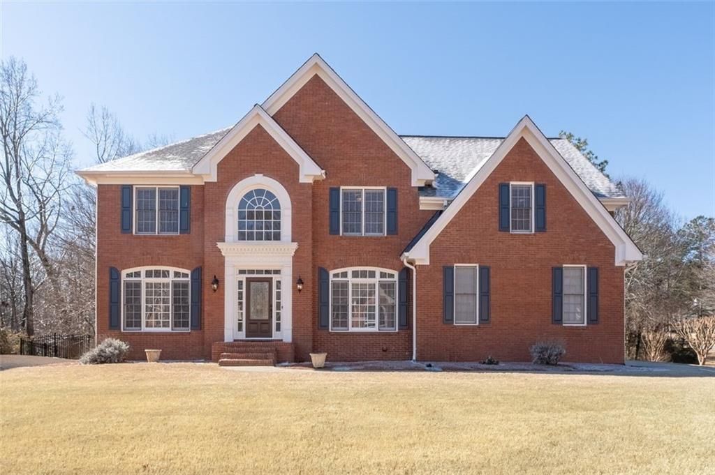 190 Red Hawk Trail, Alpharetta, GA 30022 Main Photo