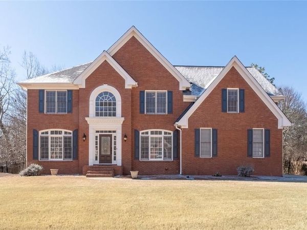 190 Red Hawk Trail, Alpharetta, GA 30022