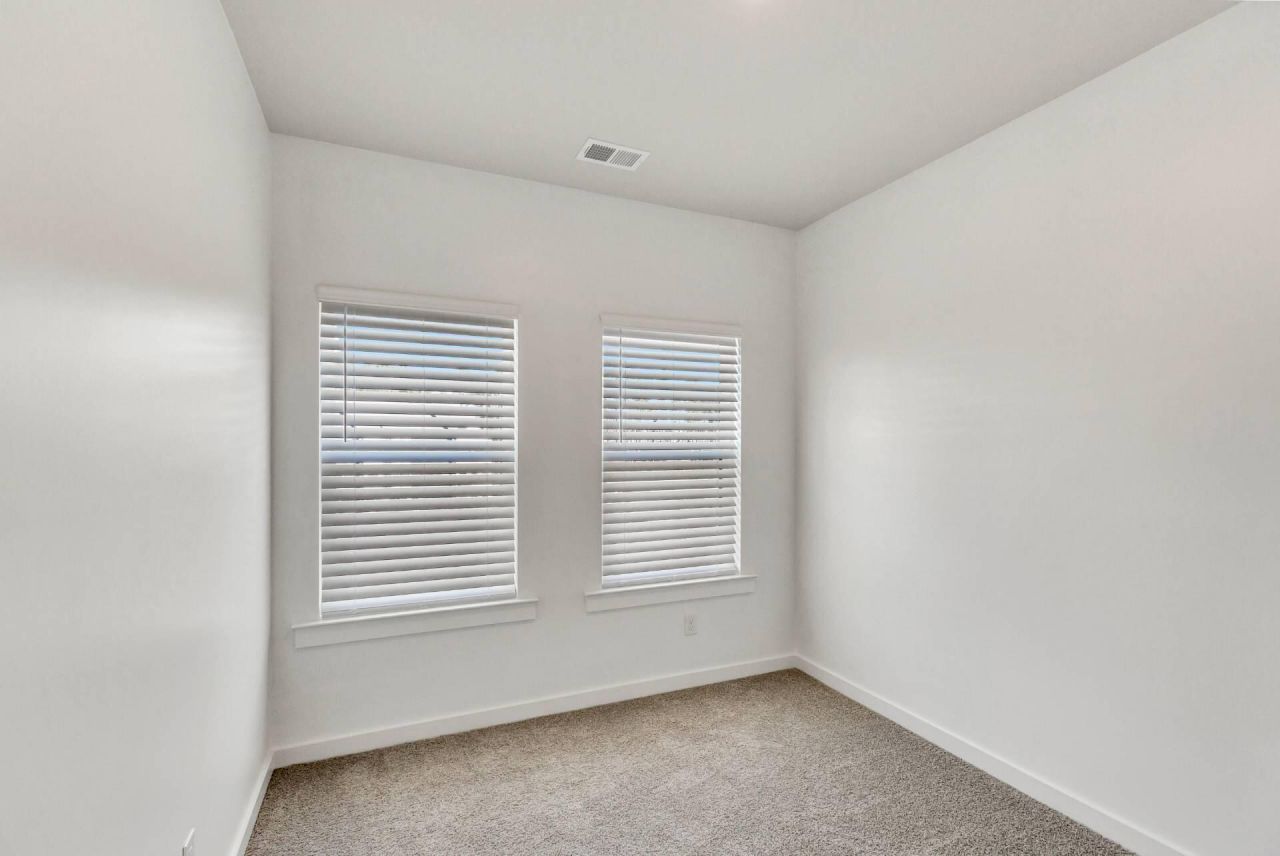 236 Somerset Acres Drive Photo 22