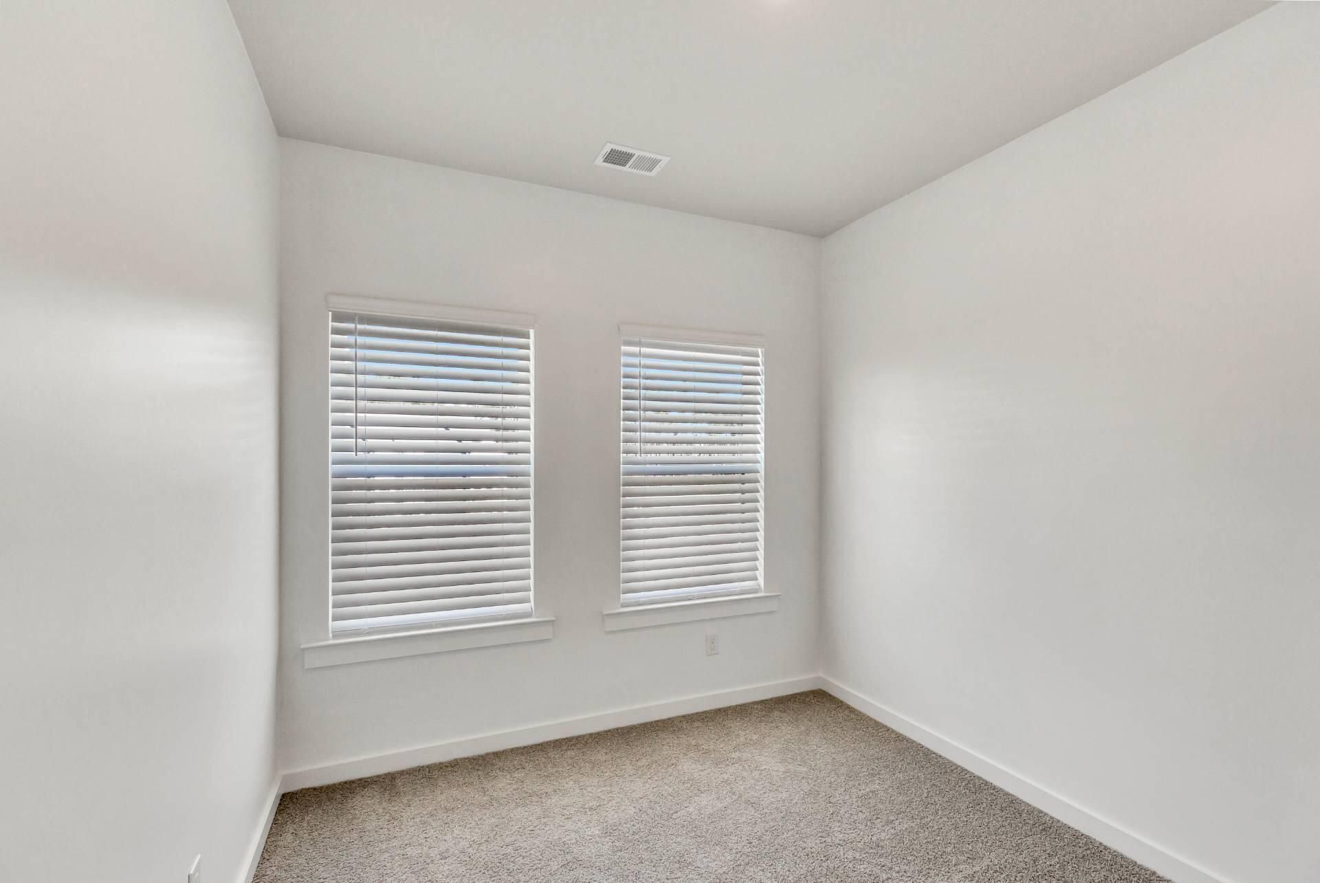 236 Somerset Acres Drive Photo 24