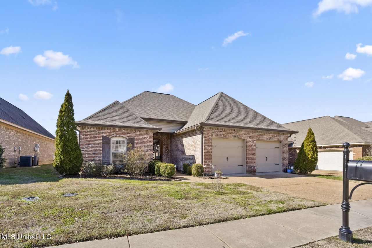 707 Chambord Drive, Brandon, MS 39042 Main Photo