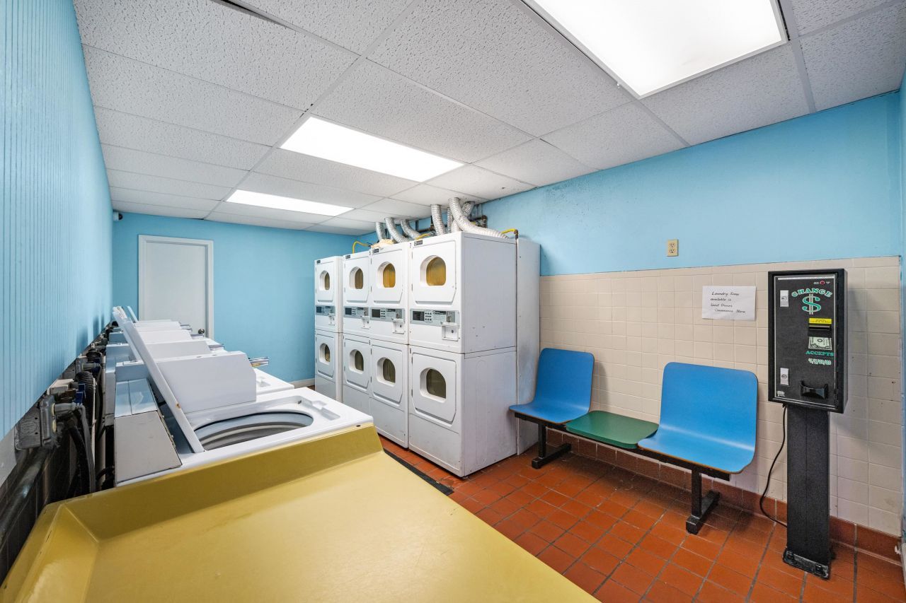 205 N 74th Ave. N Photo 28