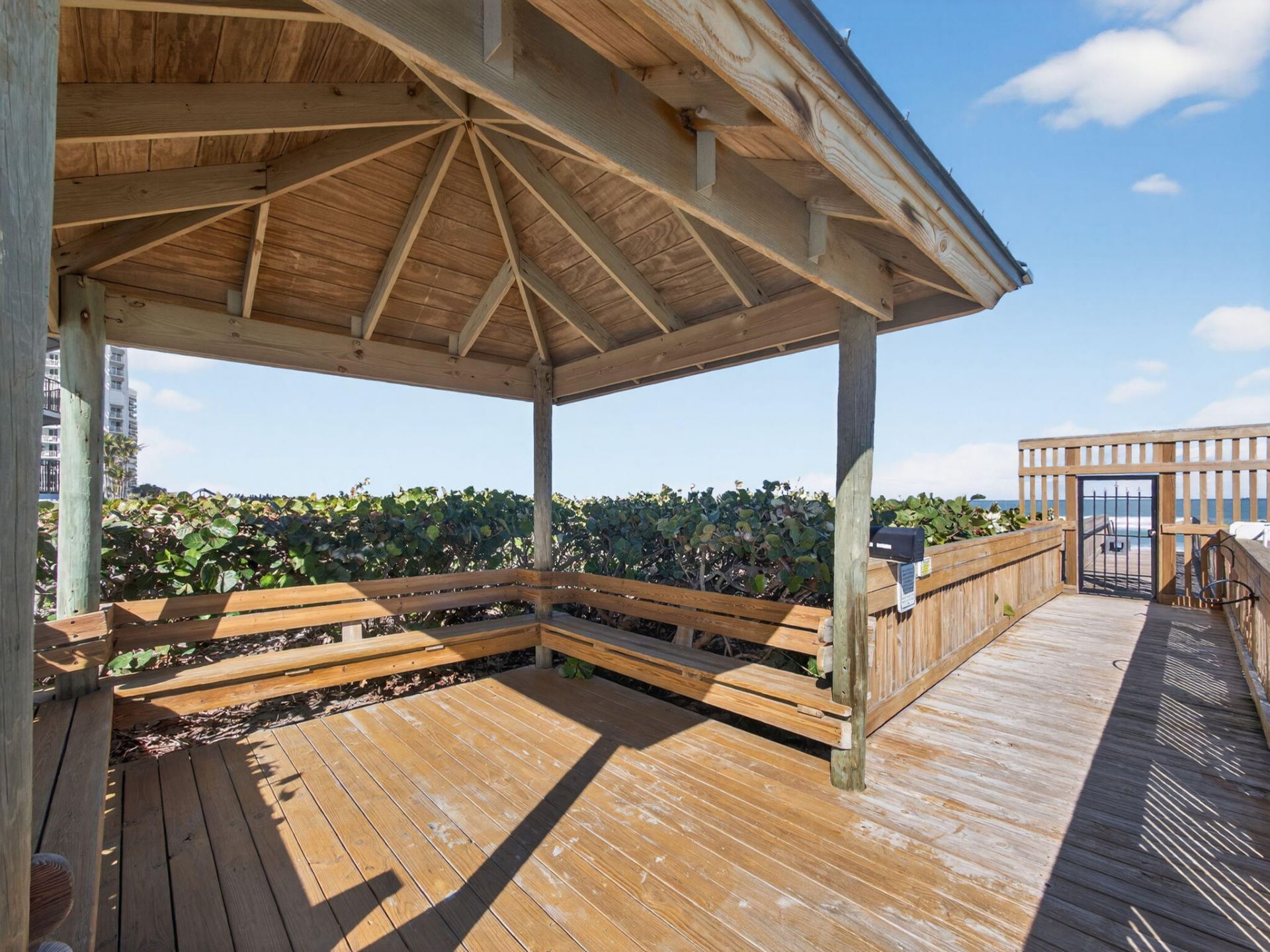 9650 S Ocean Drive, Unit 1501, Jensen Beach, FL 34957 Photo