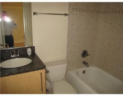 811 NE 14th Place, Unit 6, Fort Lauderdale, FL 33304 Photo