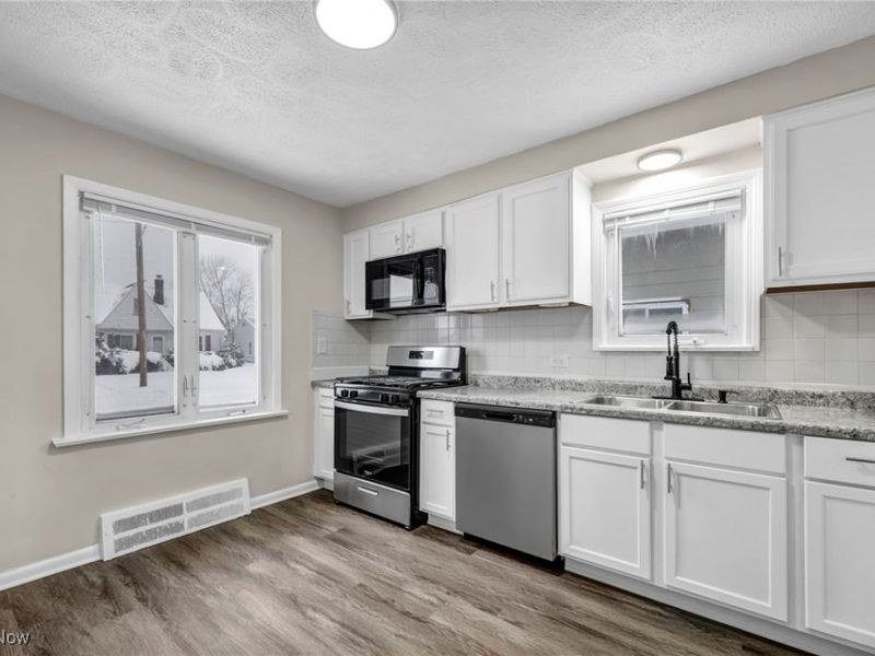 4349 W 132nd Street, Cleveland, OH 44135 Photo 6