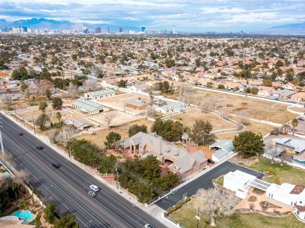 3910 E Russell Road, Las Vegas, NV 89120