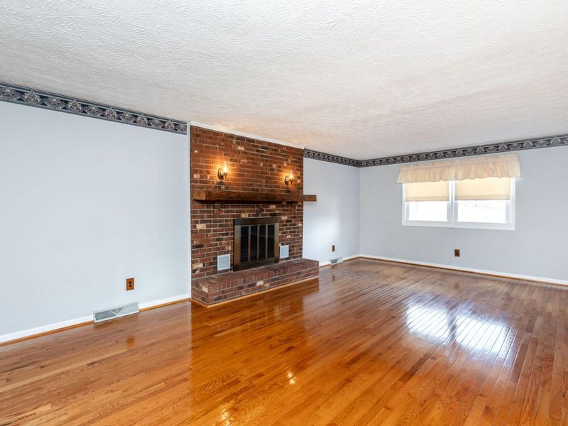 203 Buckingham Drive, Florence, KY 41042 Photo 15