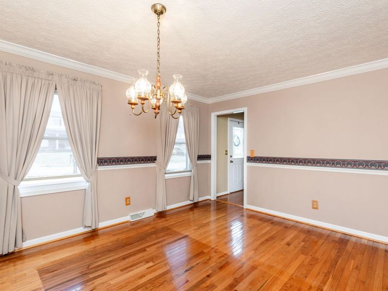 203 Buckingham Drive, Florence, KY 41042 Photo 5