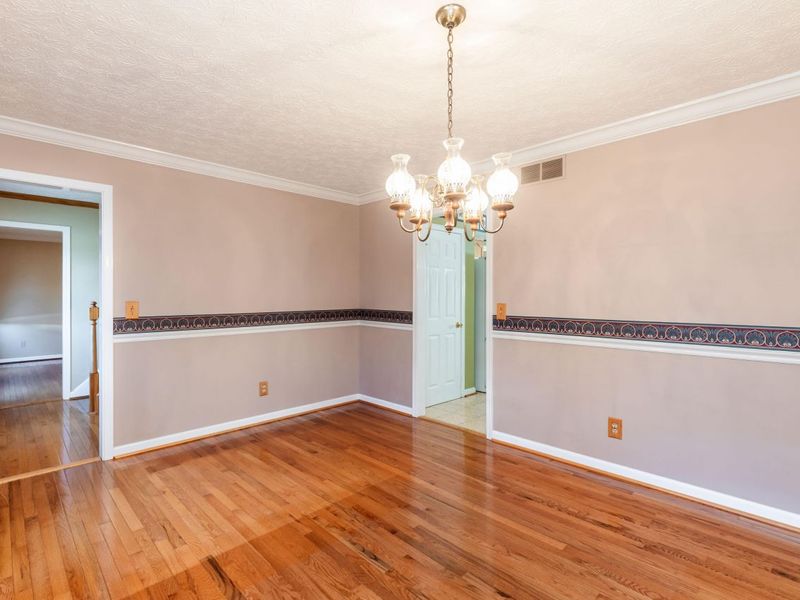 203 Buckingham Drive, Florence, KY 41042 Photo 6