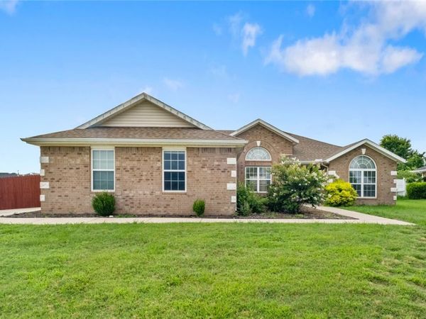1901 SW Columbus Road , Bentonville, AR 72713