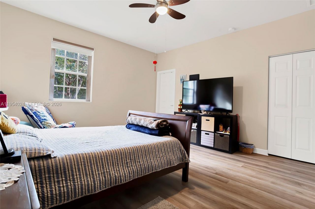 17149 SW 94th St, Miami, FL 33196 Photo