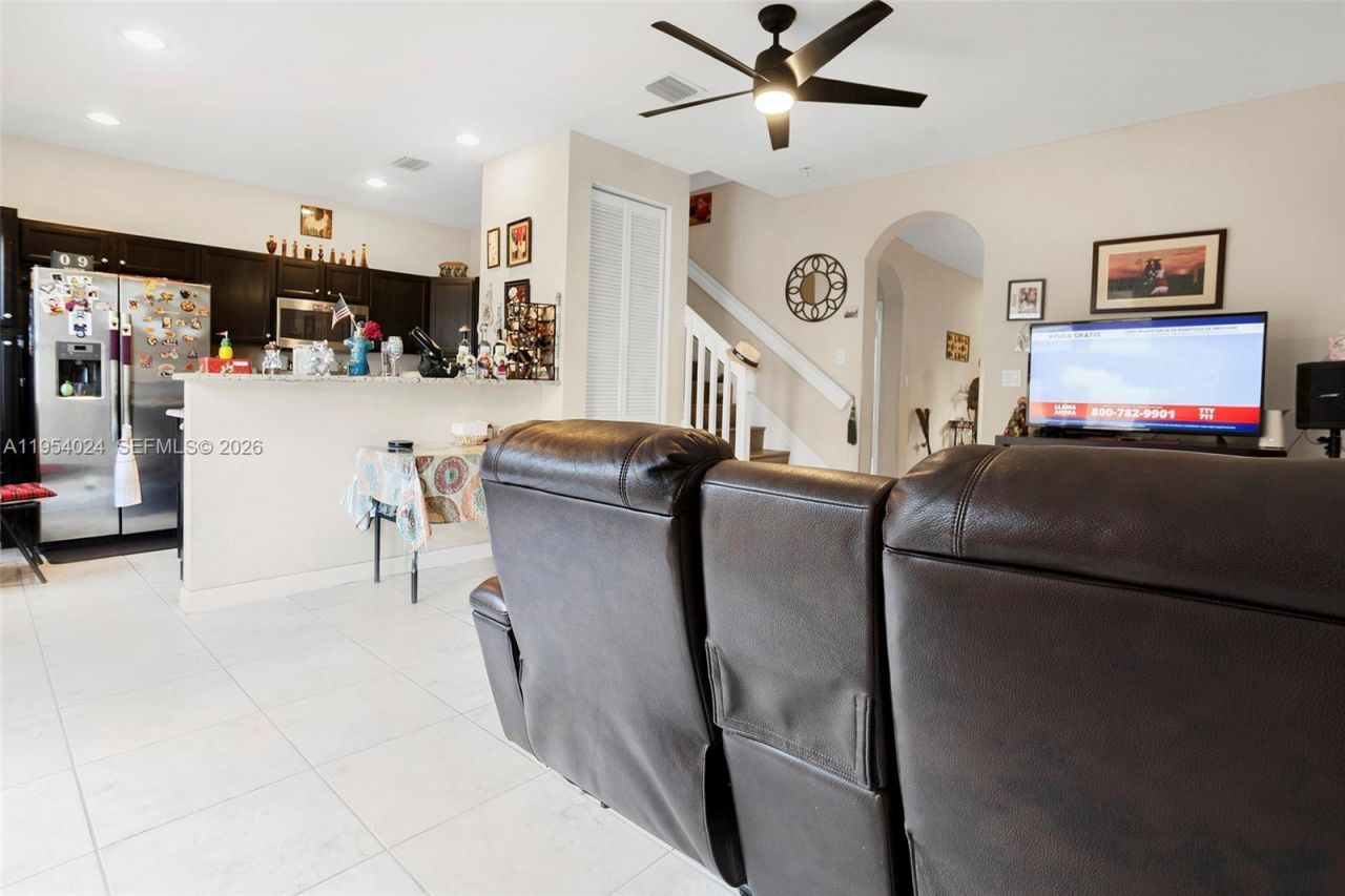 17149 SW 94th St, Miami, FL 33196 Photo