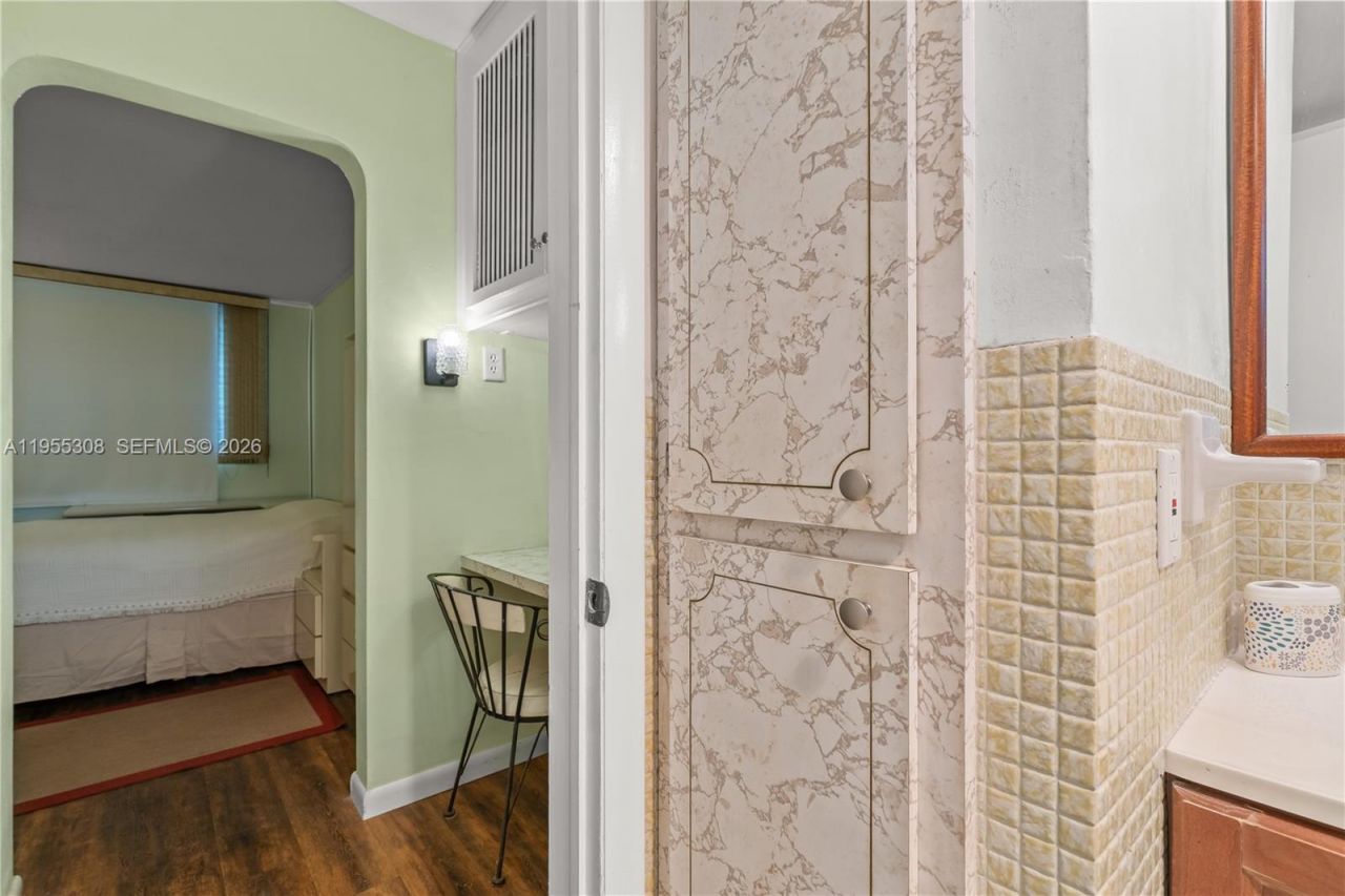 2861 Leonard Dr, Unit F208, Aventura, FL 33160 Photo