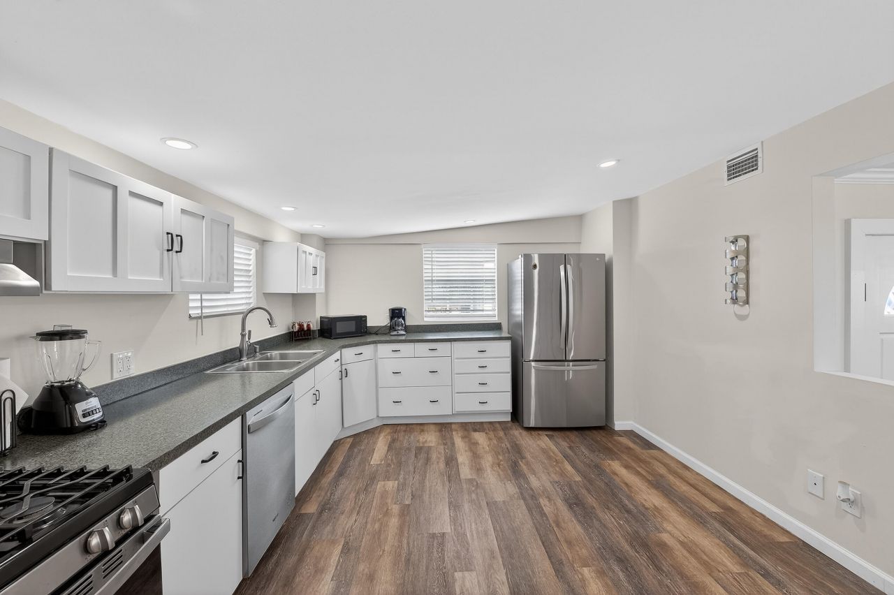 27 Riviera Drive, Big Coppitt, FL 33040 Photo