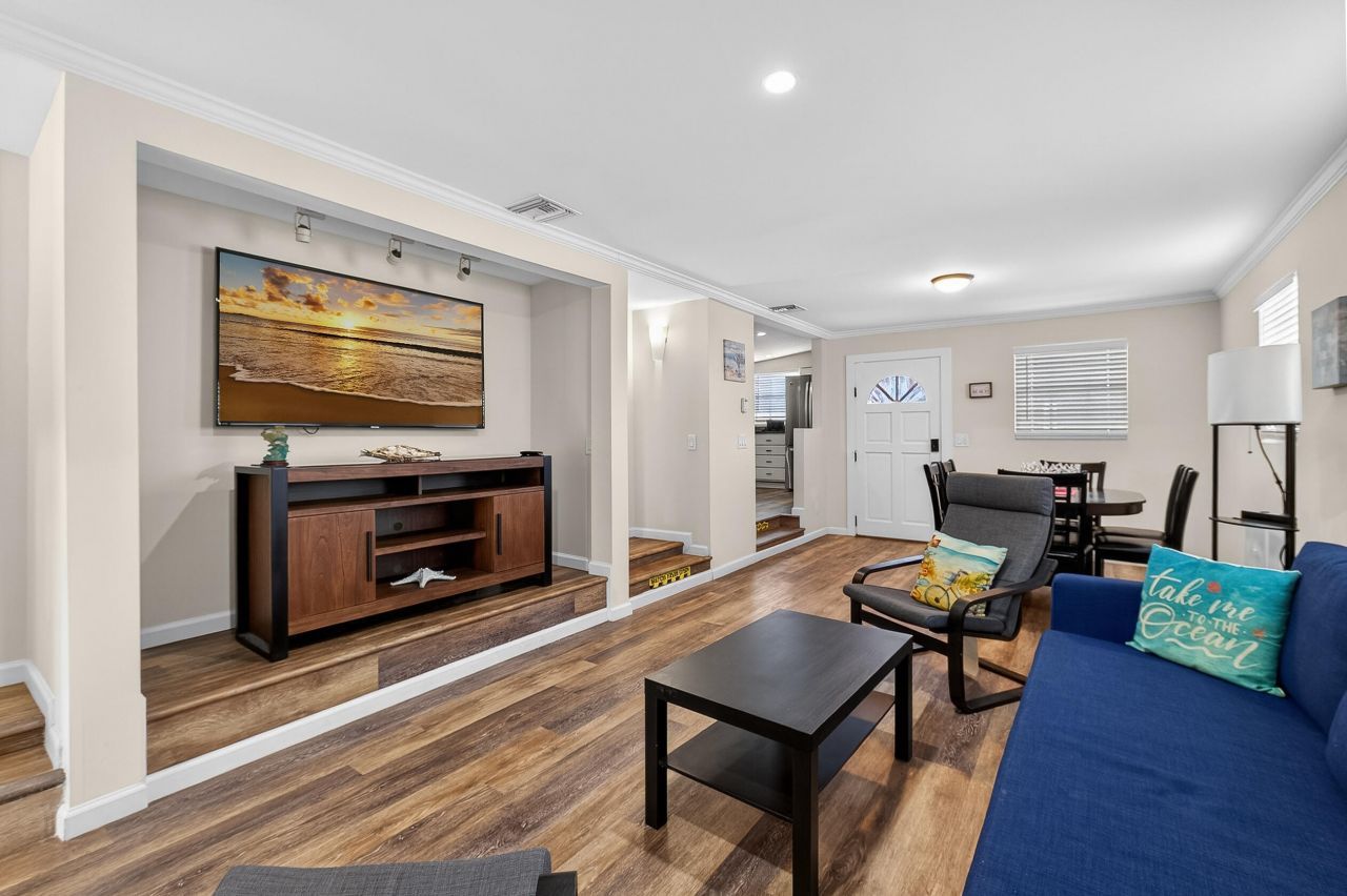 27 Riviera Drive, Big Coppitt, FL 33040 Photo