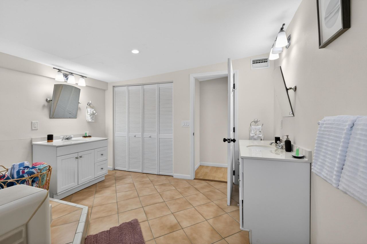 27 Riviera Drive, Big Coppitt, FL 33040 Photo