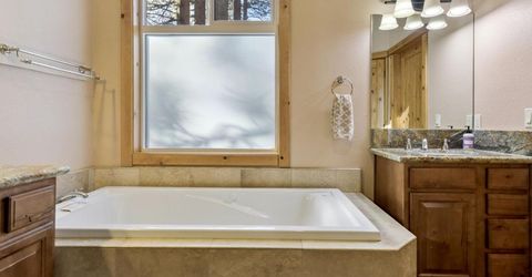 1721 Nadowa Street, South Lake Tahoe, CA 96150 Photo