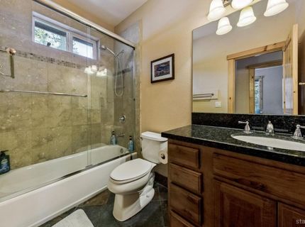 1721 Nadowa Street, South Lake Tahoe, CA 96150 Photo