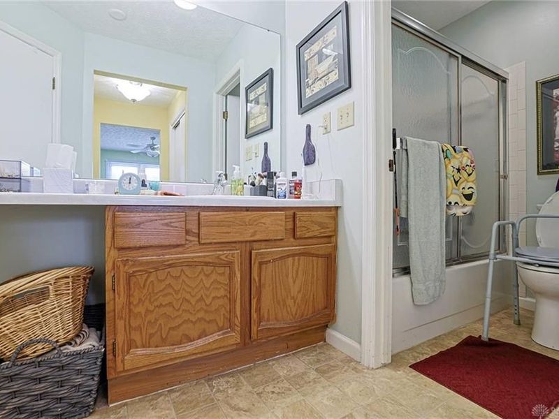 8319 Leisure Drive, Dayton, OH 45458 Photo 15