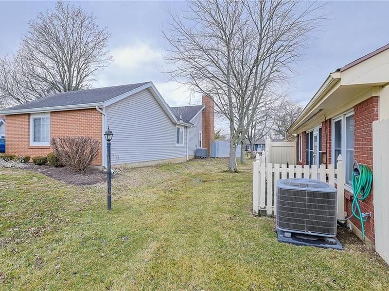 8319 Leisure Drive, Dayton, OH 45458 Photo 21