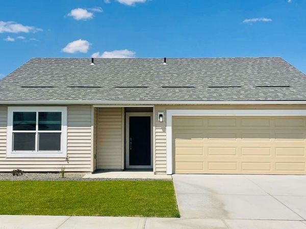 13433 W Crosswinds Ave, Airway Heights, WA 99001