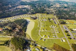 123 Brooks Drive photo 4