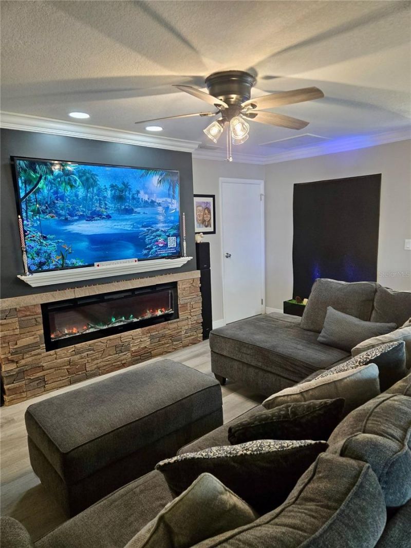 630 Lake Blue Drive, Lake Placid, FL 33852 Photo