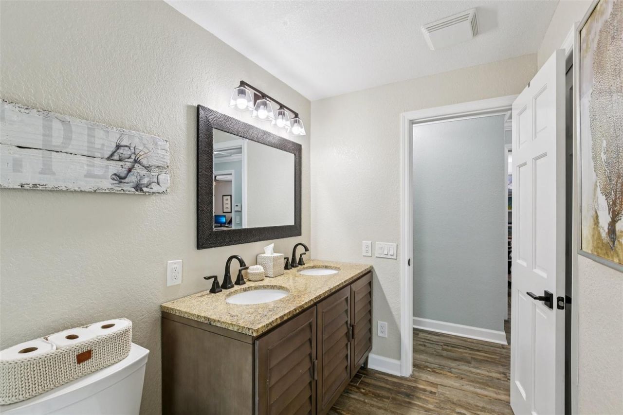 5036 Dover Street Ne, Saint Petersburg, FL 33703 Photo