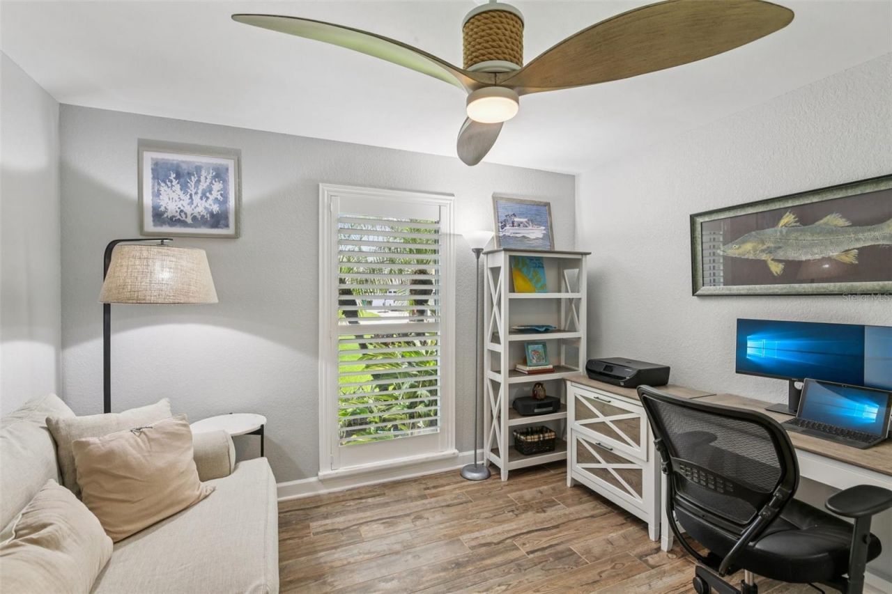 5036 Dover Street Ne, Saint Petersburg, FL 33703 Photo