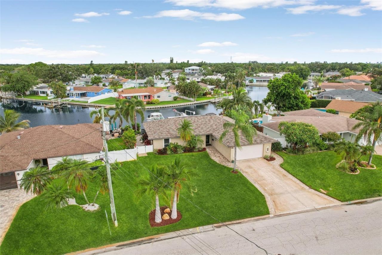 5036 Dover Street Ne, Saint Petersburg, FL 33703 Photo