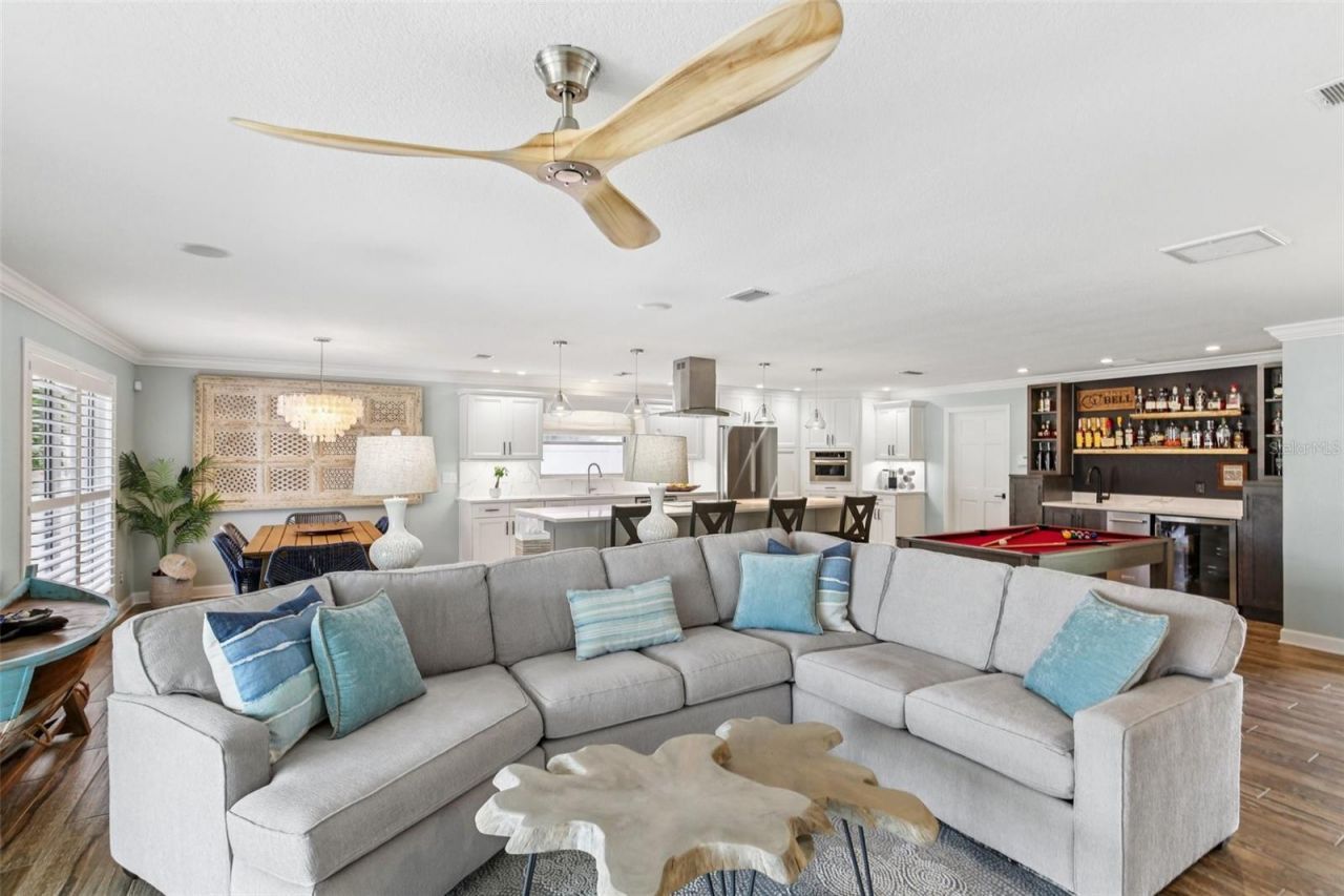 5036 Dover Street Ne, Saint Petersburg, FL 33703 Photo