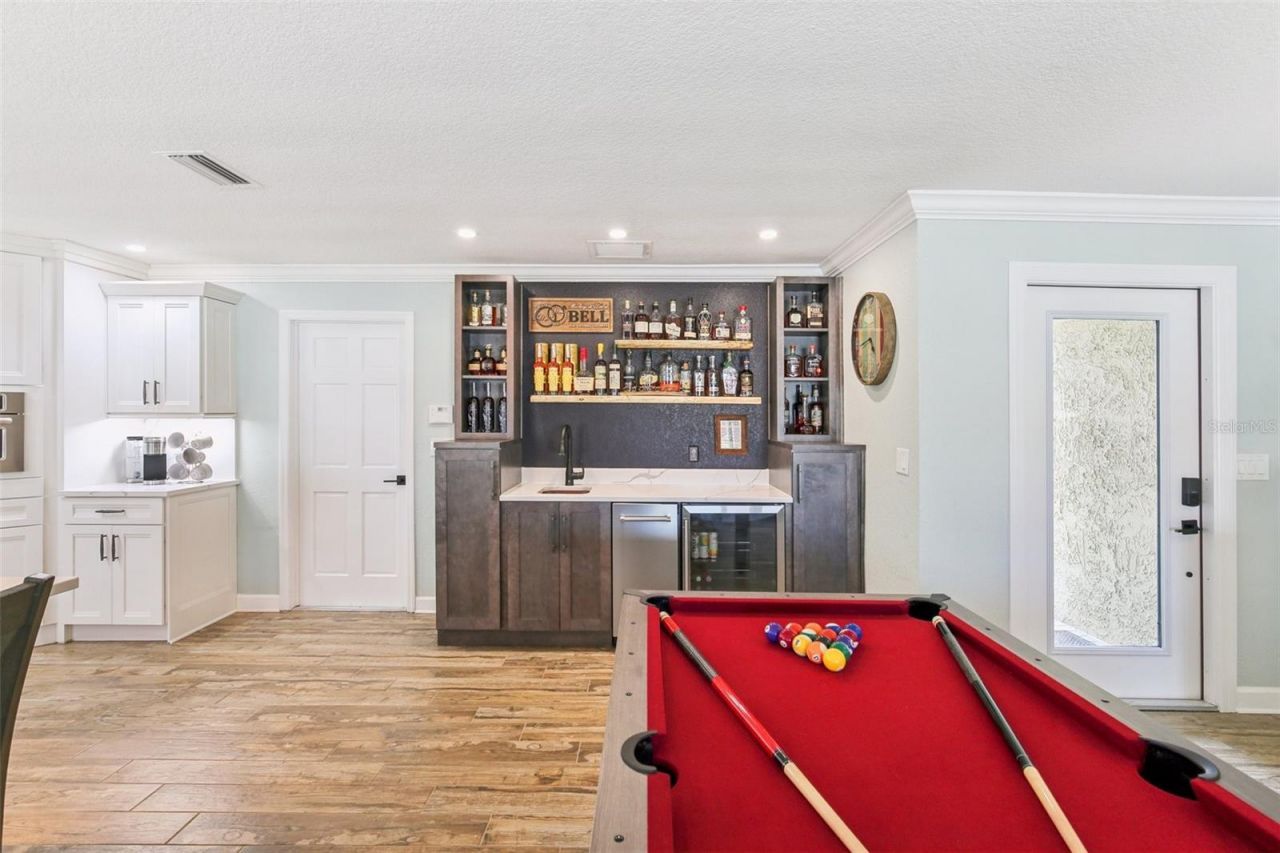 5036 Dover Street Ne, Saint Petersburg, FL 33703 Photo