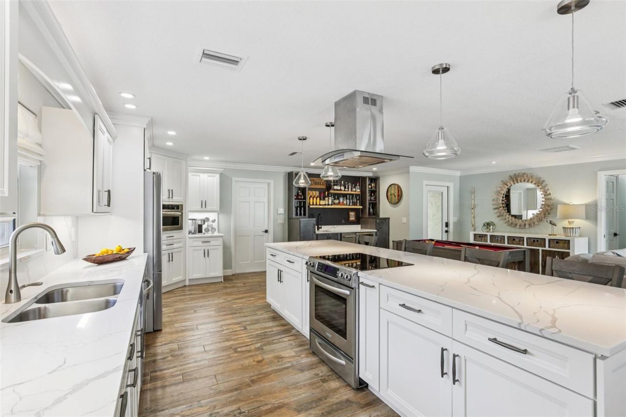 5036 Dover Street Ne, Saint Petersburg, FL 33703 Photo