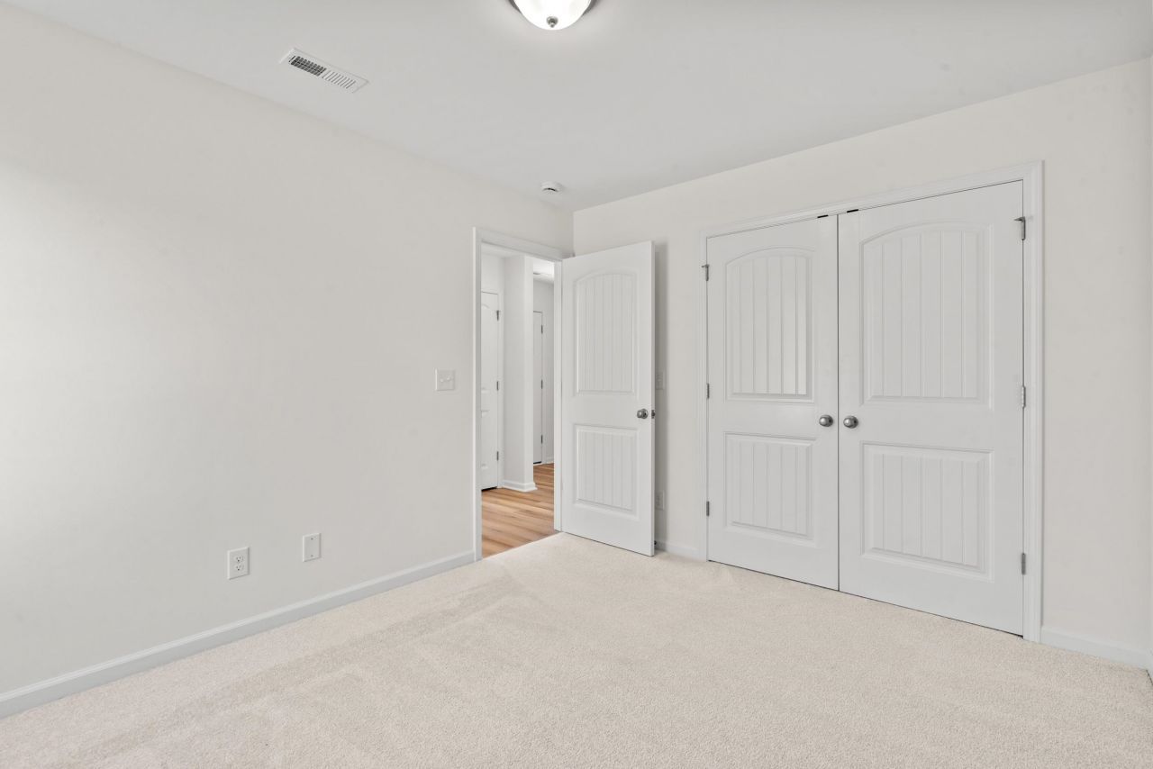 181 Gray Owl Dr. Photo 14