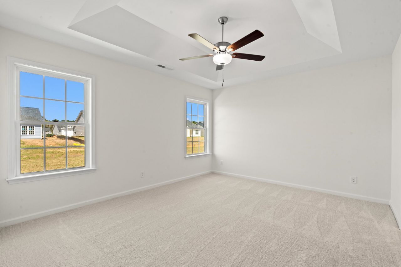 181 Gray Owl Dr. Photo 7