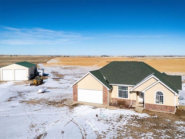 43201 E 88th Avenue, Bennett, CO 80102