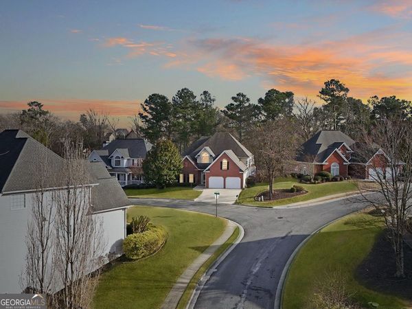 1192 Vinings Place Circle SE, Mableton, GA 30126