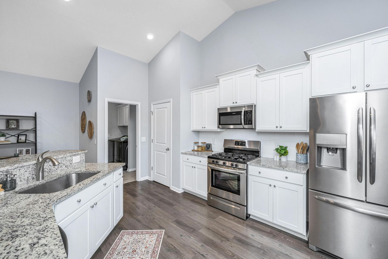 226 Firewheel Court Photo 10