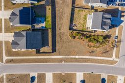 226 Firewheel Court photo 4