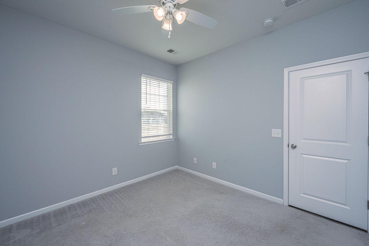 226 Firewheel Court Photo 25