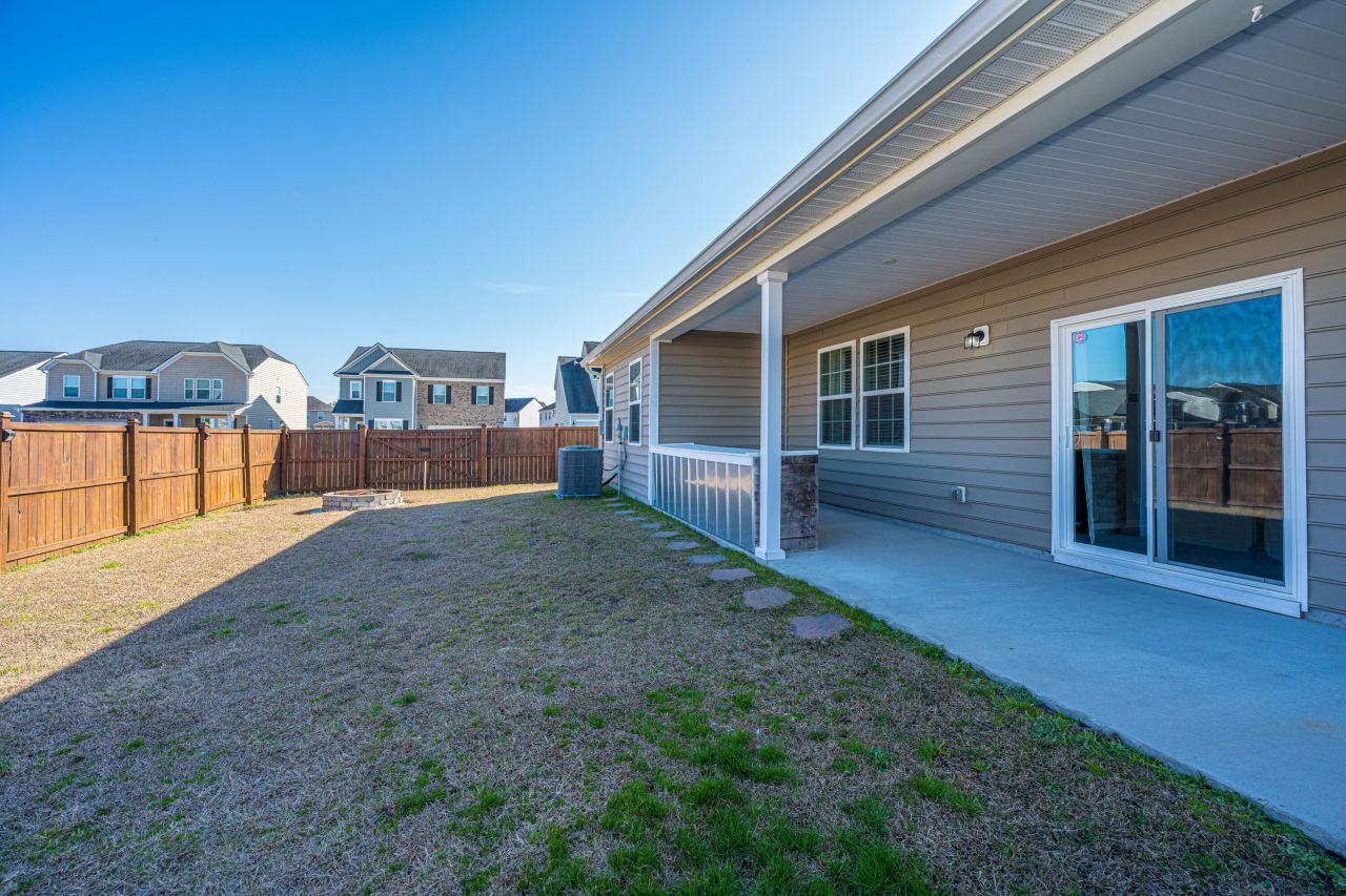 226 Firewheel Court Photo 36