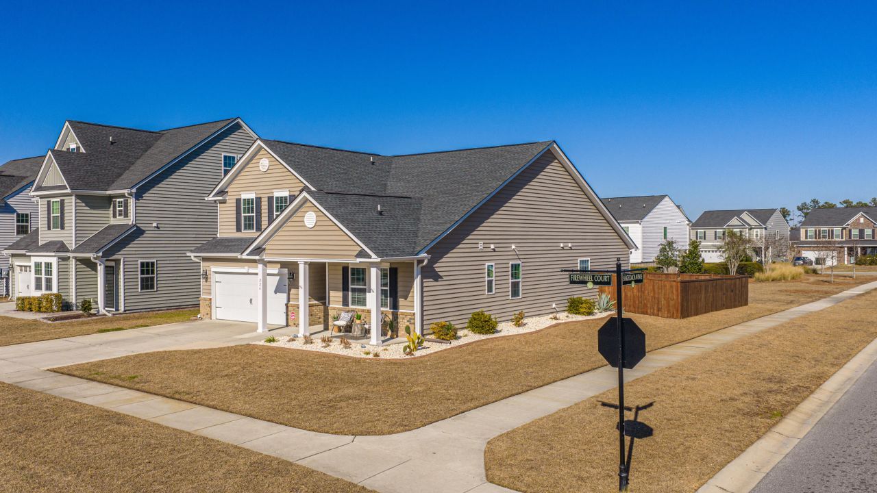 226 Firewheel Court Photo 44