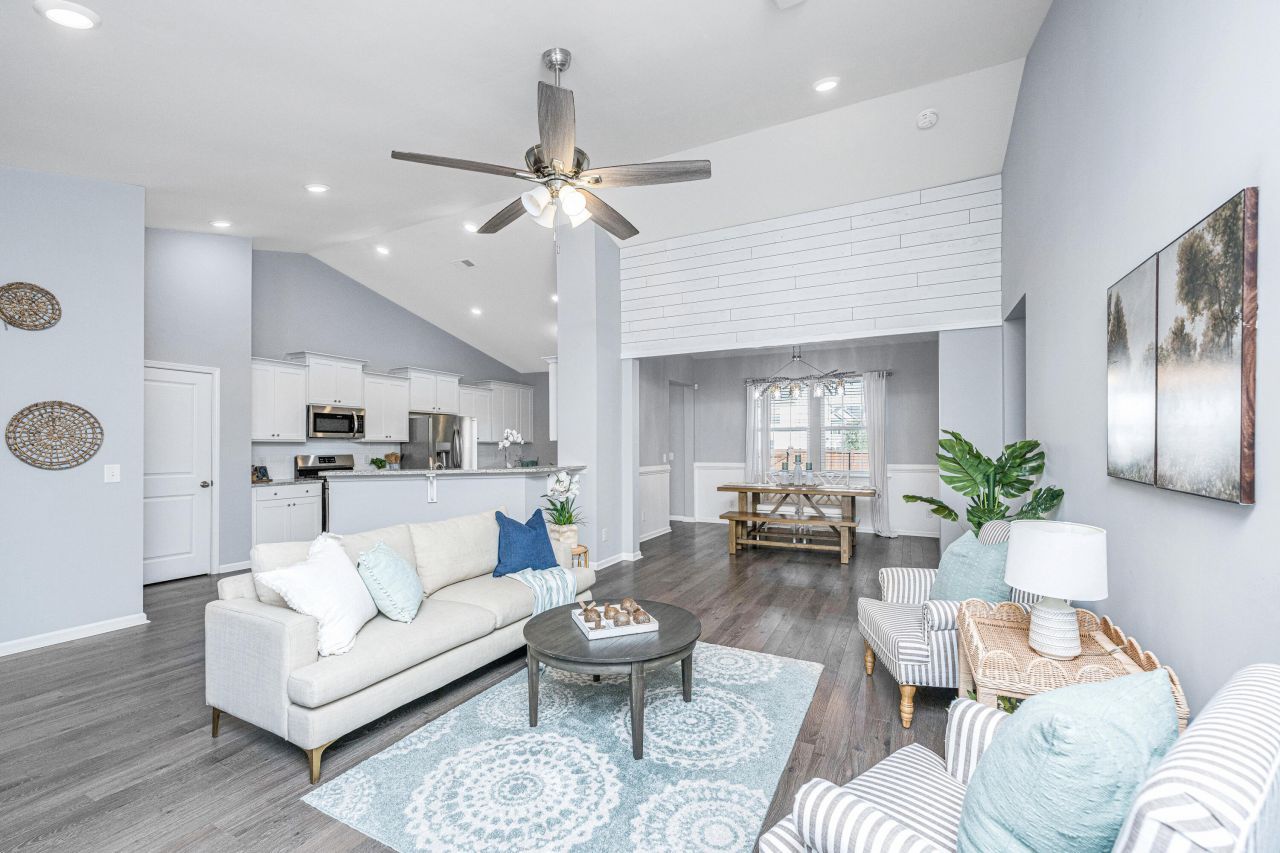 226 Firewheel Court Photo 7