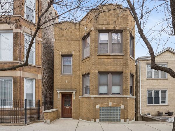 928 W 35th Street, Chicago, IL 60609